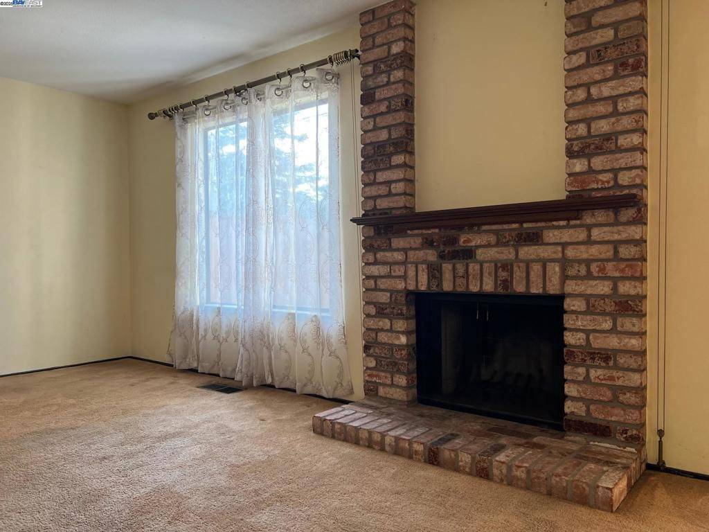 Castro Valley, CA 94546,2982 Wisteria Ln