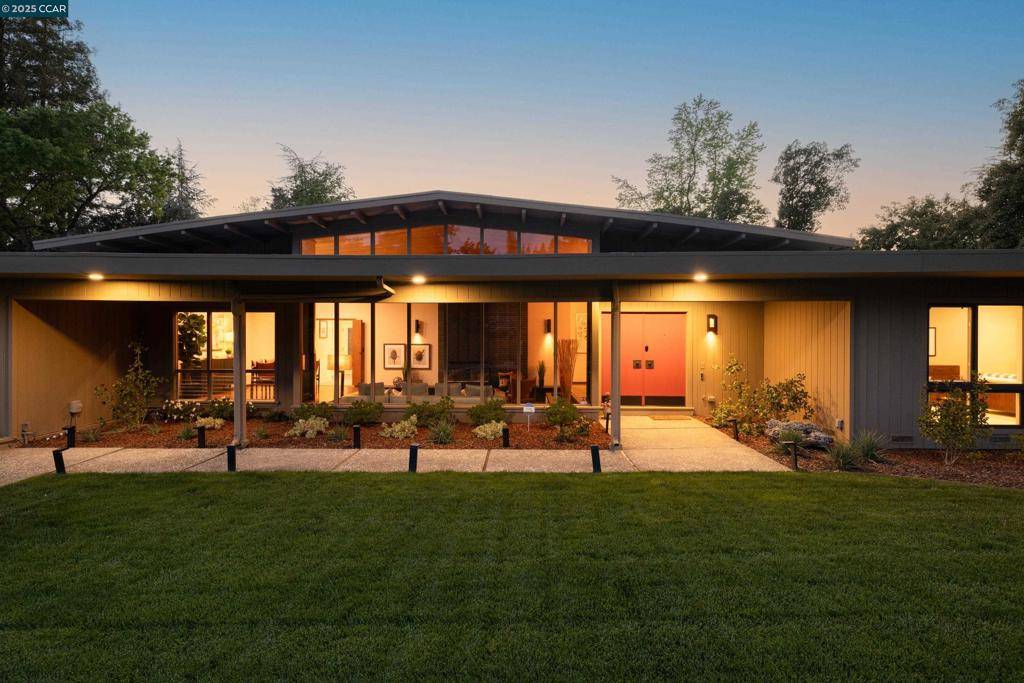 Alamo, CA 94507,3138 Oakwood Lane