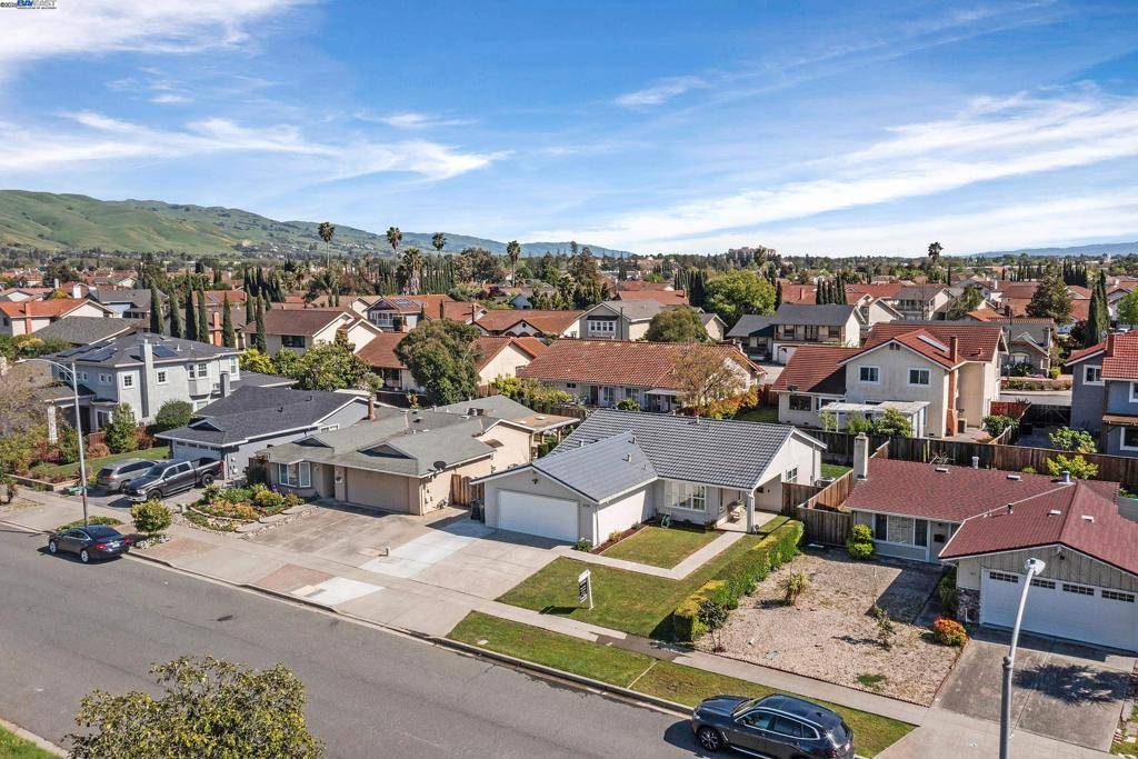 Milpitas, CA 95035,574 Tramway Dr