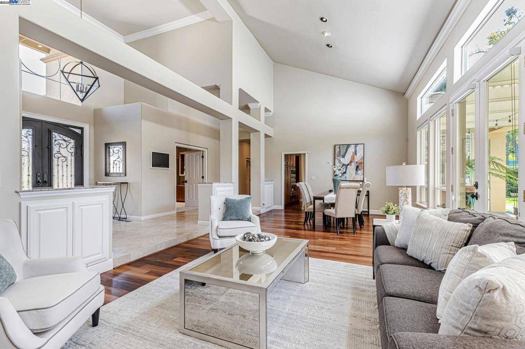 Alamo, CA 94507,1529 Saint Alphonsus Way