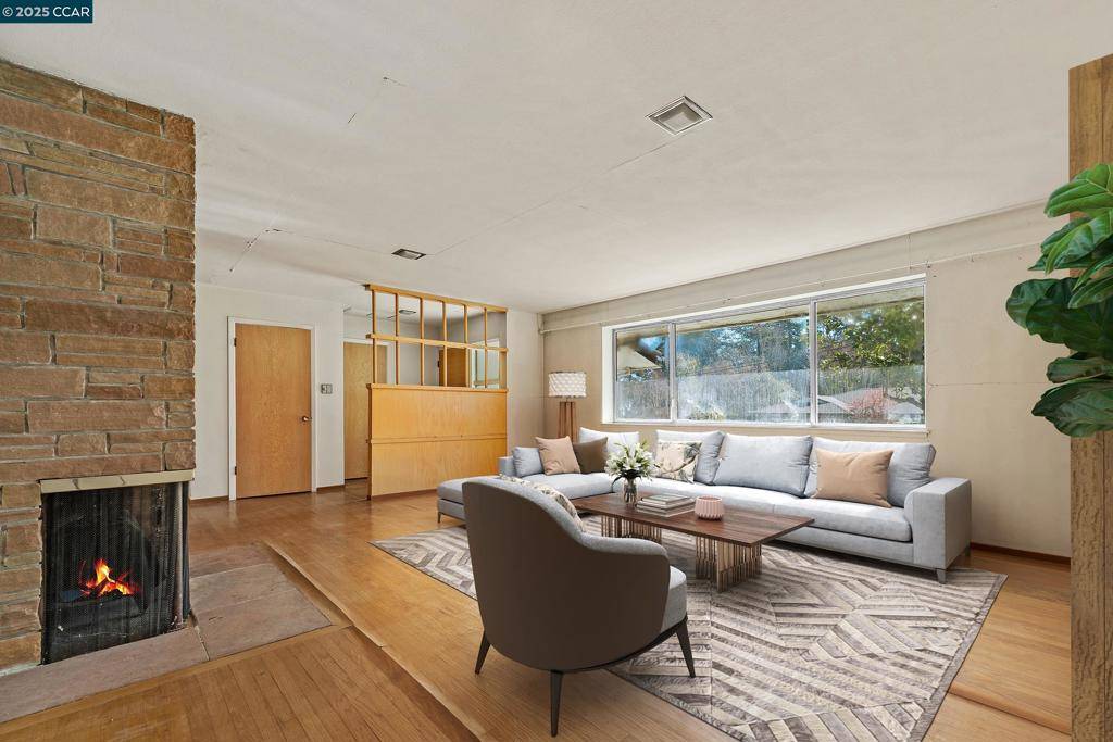 Moraga, CA 94556,6 Kimberly Dr