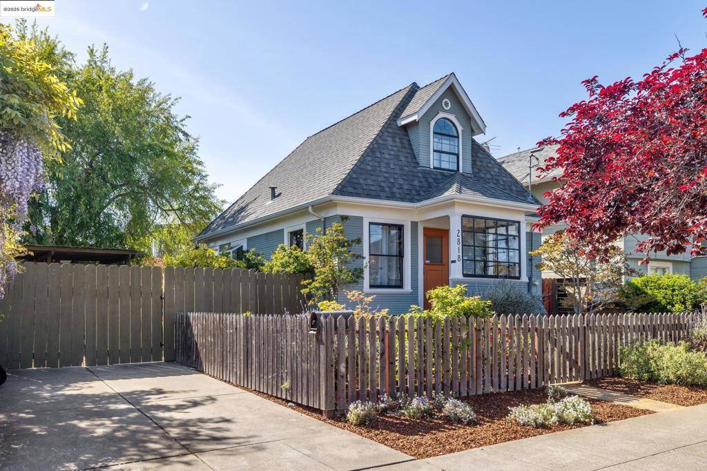 Berkeley, CA 94710,2818 9Th St