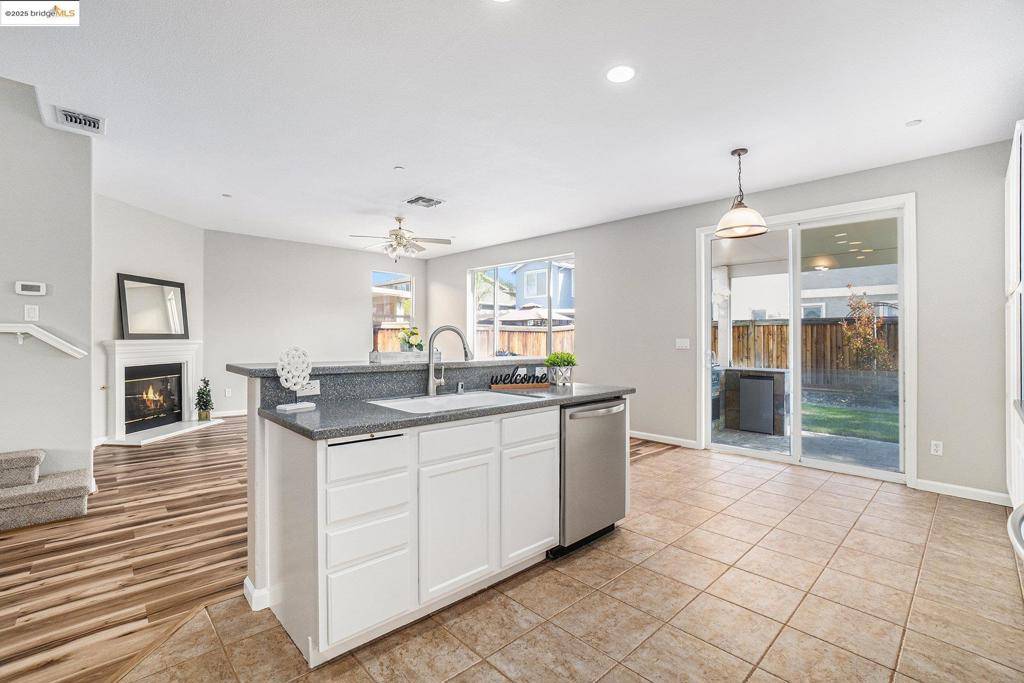 Brentwood, CA 94513-0000,1008 Finn Way