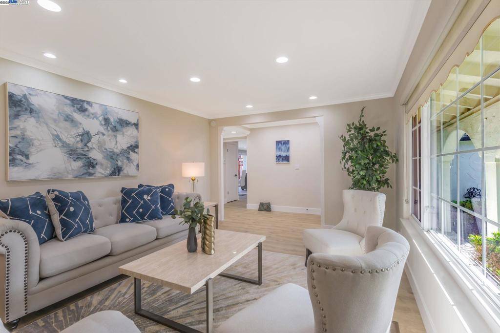 Newark, CA 94560,5322 Yarmouth Ct