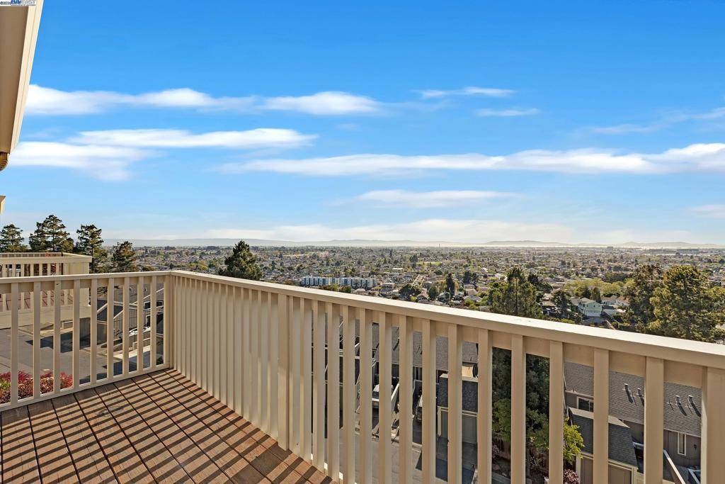 Oakland, CA 94605,55 Anair Way