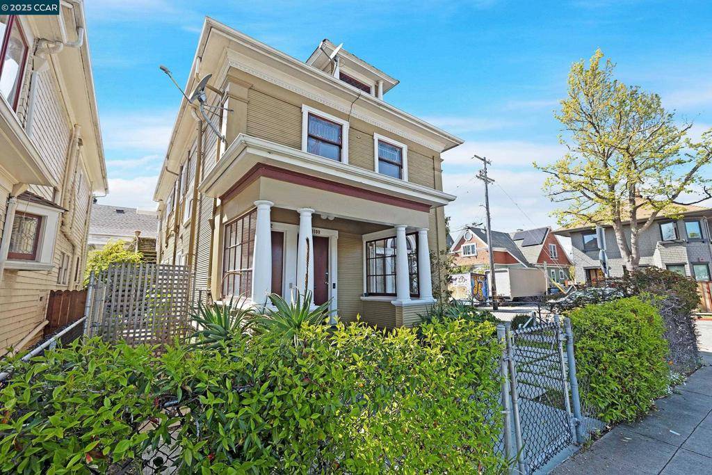 Berkeley, CA 94703,3102 Martin Luther King Jr Way