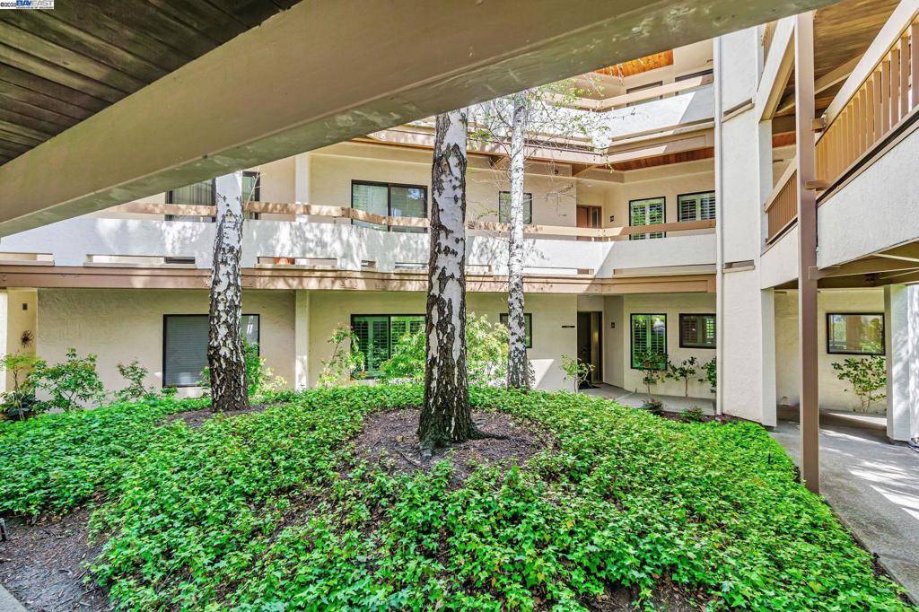 Walnut Creek, CA 94595,3324 Ptarmigan Dr #2A