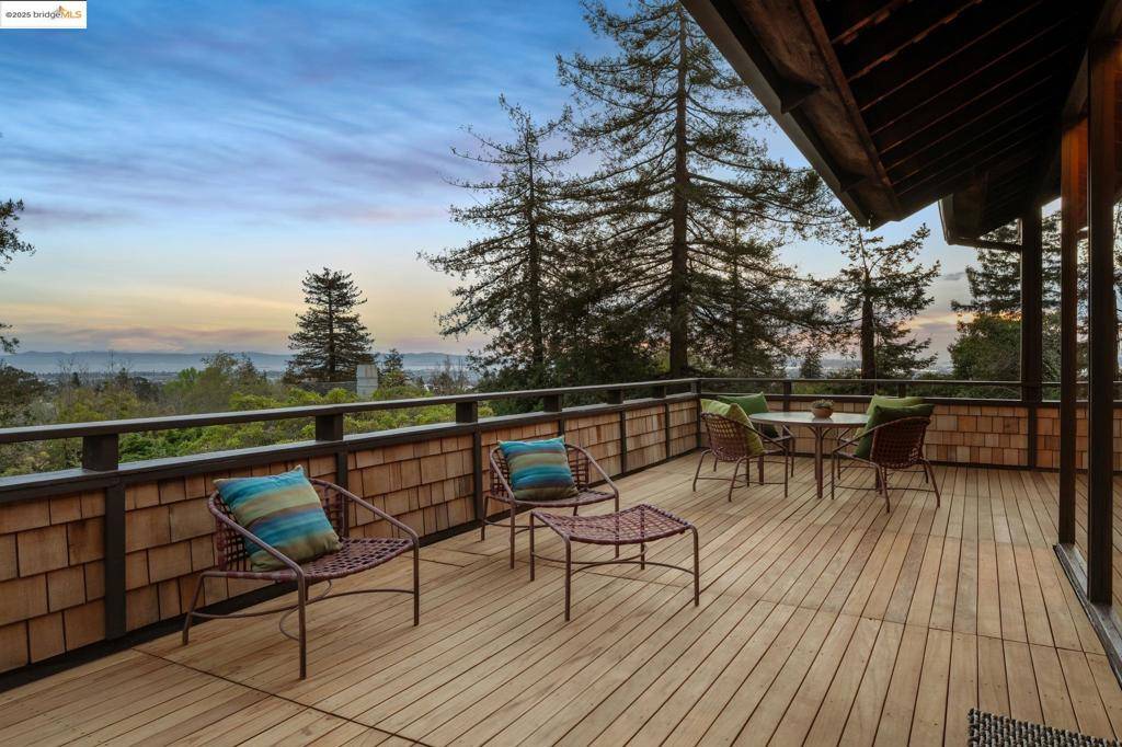 Piedmont, CA 94611,336 Mountain Ave