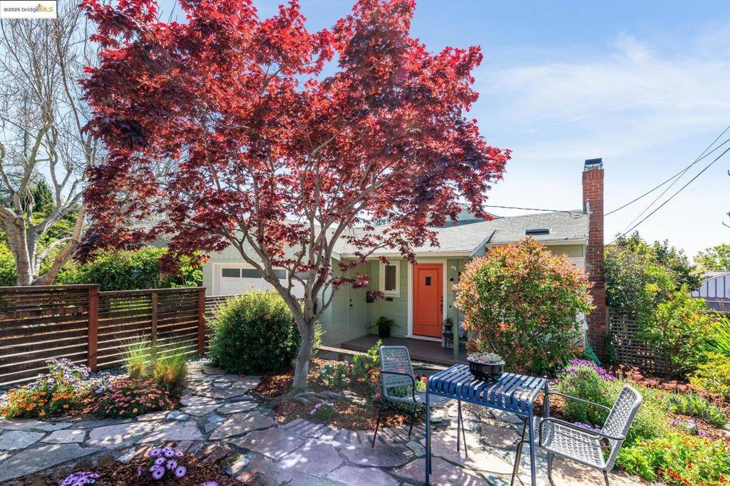 Oakland, CA 94619,4217 Tompkins Ave