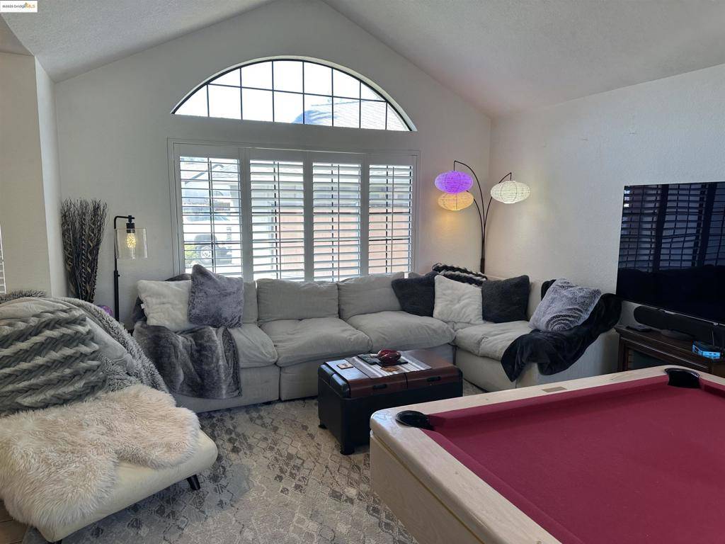 Discovery Bay, CA 94505,2070 Largo Ct