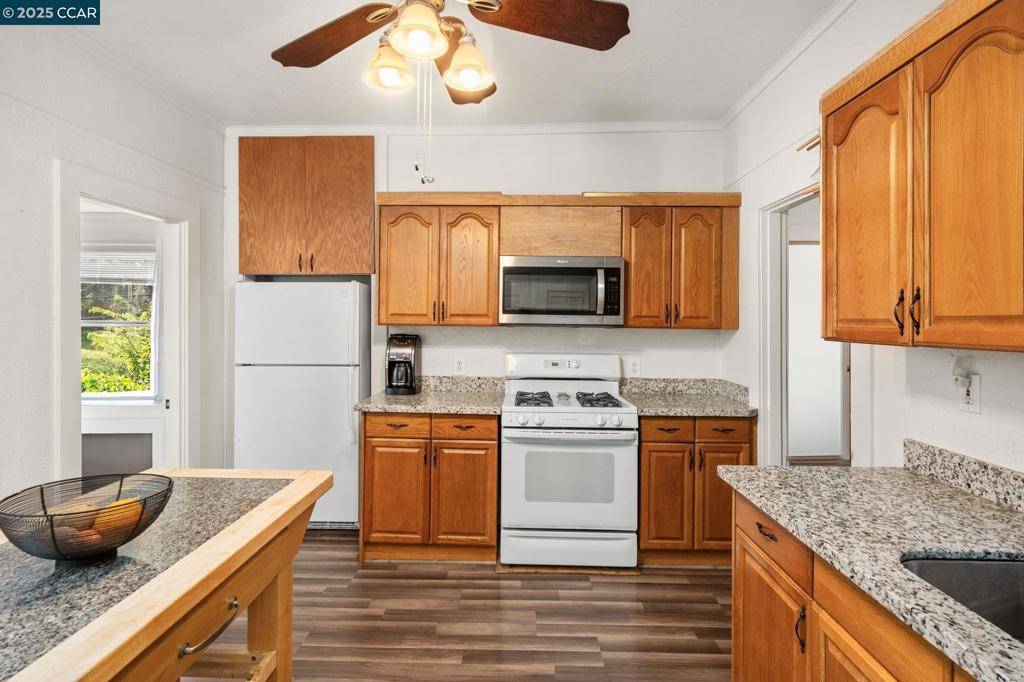 Pinole, CA 94564,2501 Samuel