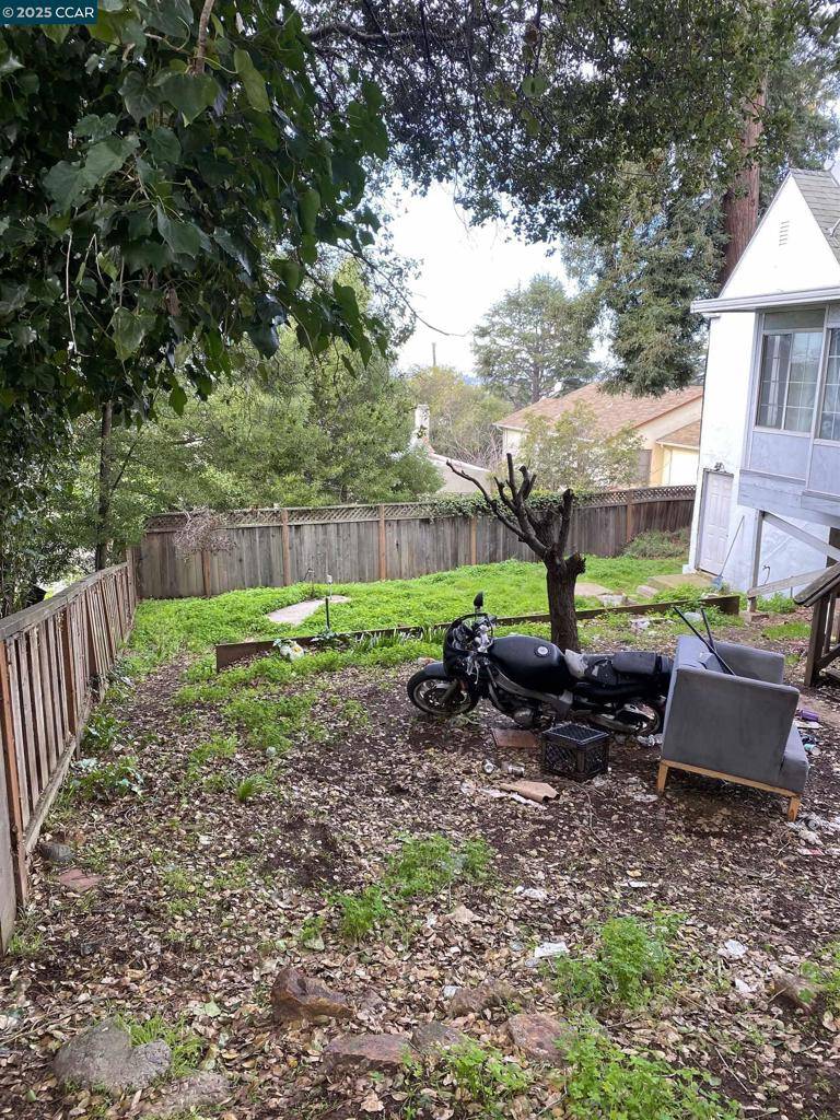 Oakland, CA 94619,4621 Kaphan Ave