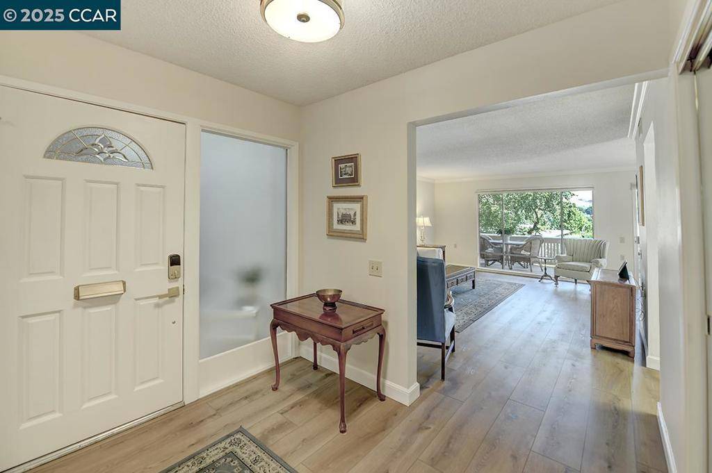 Walnut Creek, CA 94595,1132 Running Springs Rd #12