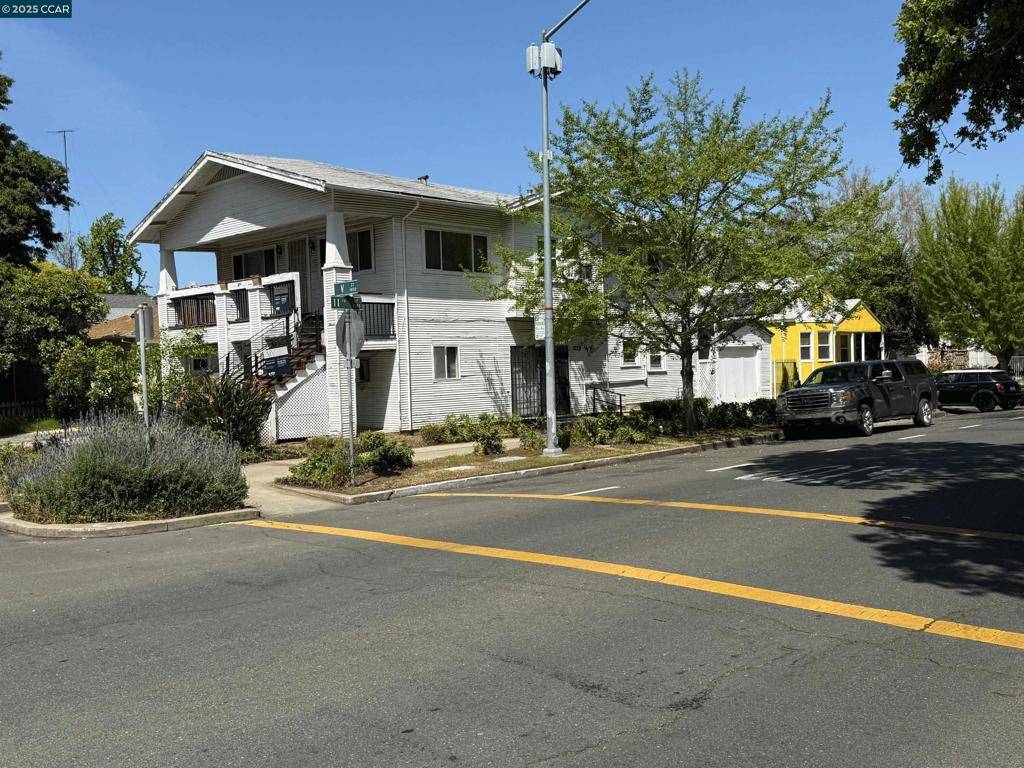 Sacramento, CA 95818,1031 V St