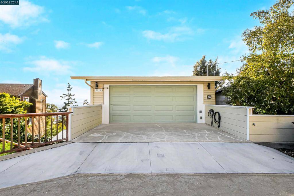 San Pablo, CA 94806,5929 Harbor View Ave