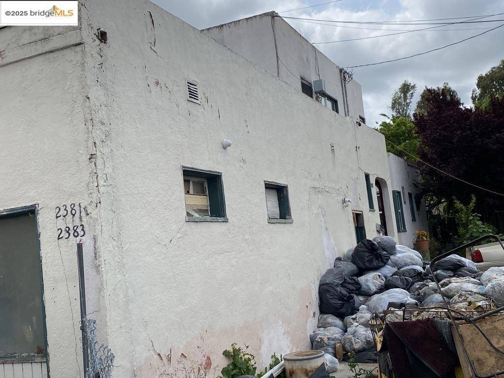 Bay Point, CA 94565-3365,2379 Willow Pass Rd