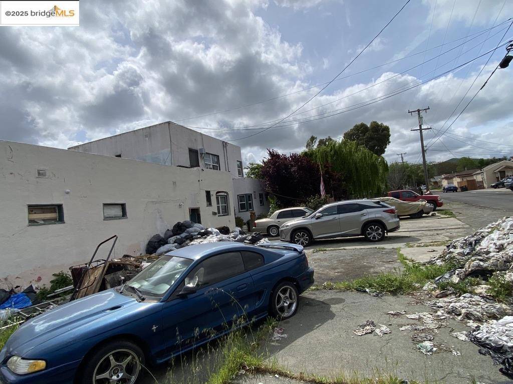 Bay Point, CA 94565-3365,2379 Willow Pass Rd