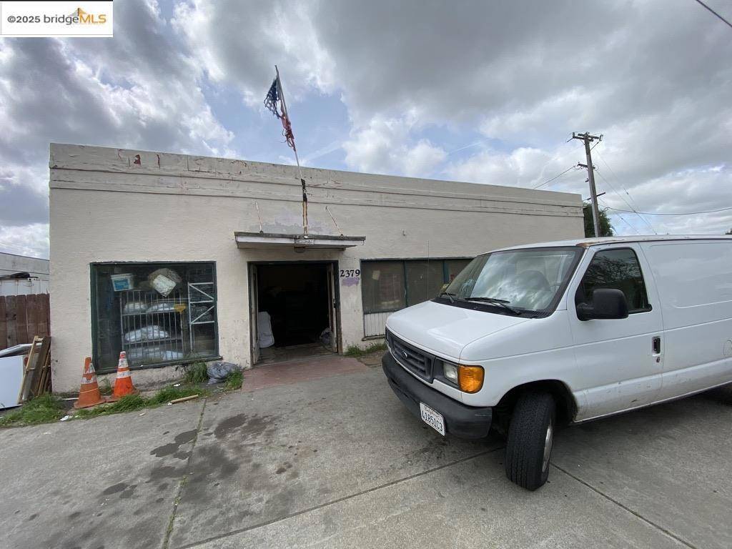 Bay Point, CA 94565-3365,2379 Willow Pass Rd