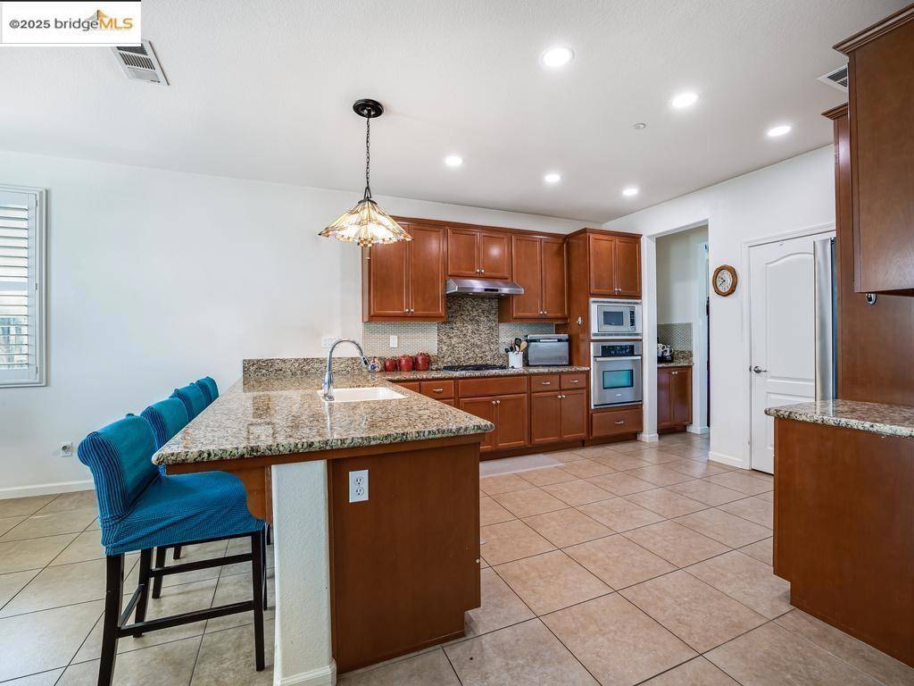 Brentwood, CA 94513,1656 Bedford Ct