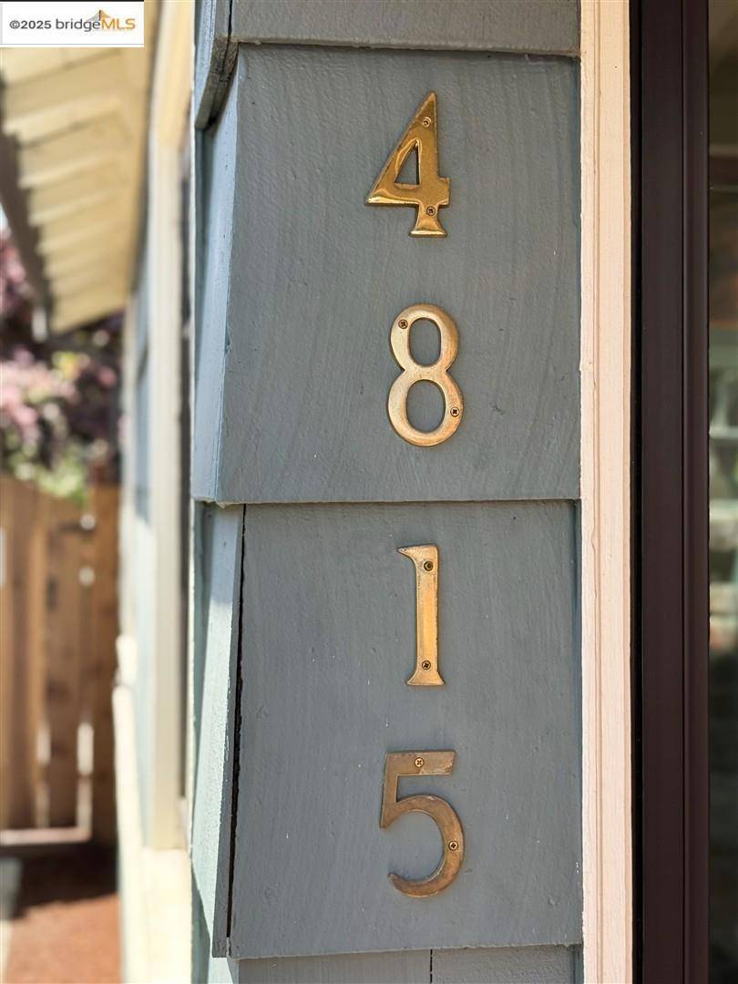 Oakland, CA 94619,4815 Allendale Ave