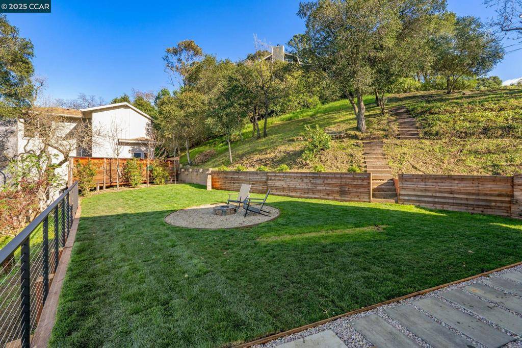 Lafayette, CA 94549,7 My Rd
