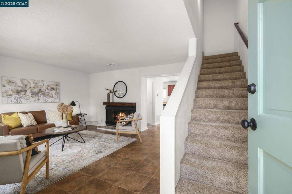 Concord, CA 94520,1243 Pine Creek Way #B