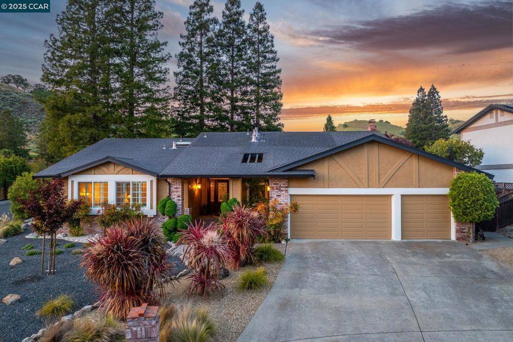 Walnut Creek, CA 94596,1808 Oro Valley Ct