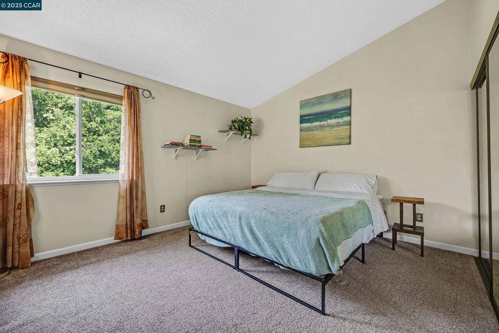 262 Dartford St Hercules, CA 94547