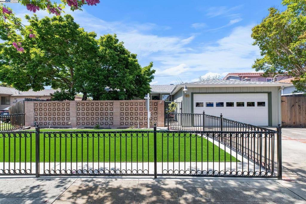 Newark, CA 94560,6673 Mirabeau Dr