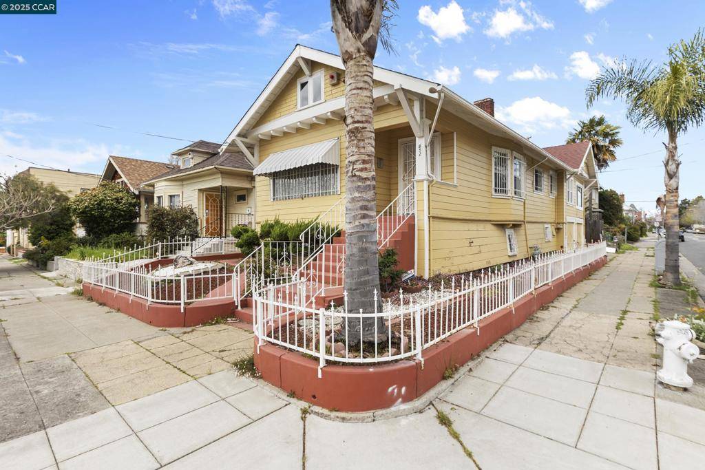 Oakland, CA 94608,852 58TH ST