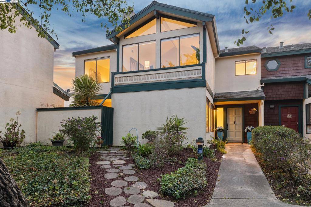 Alameda, CA 94502,1009 Ironwood Rd