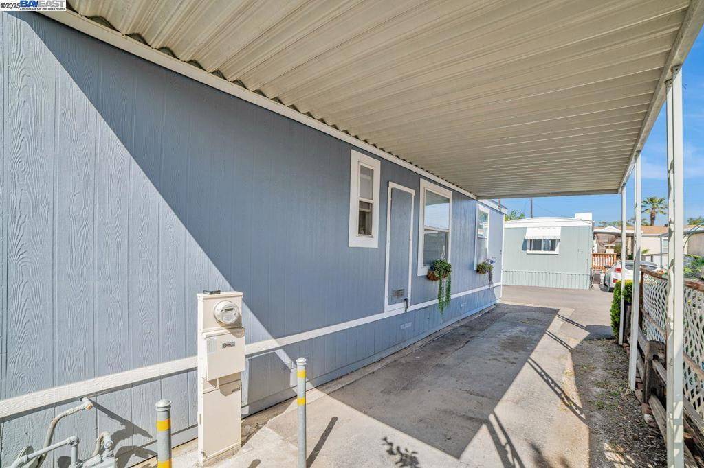 Livermore, CA 94551,828 Olivina Ave