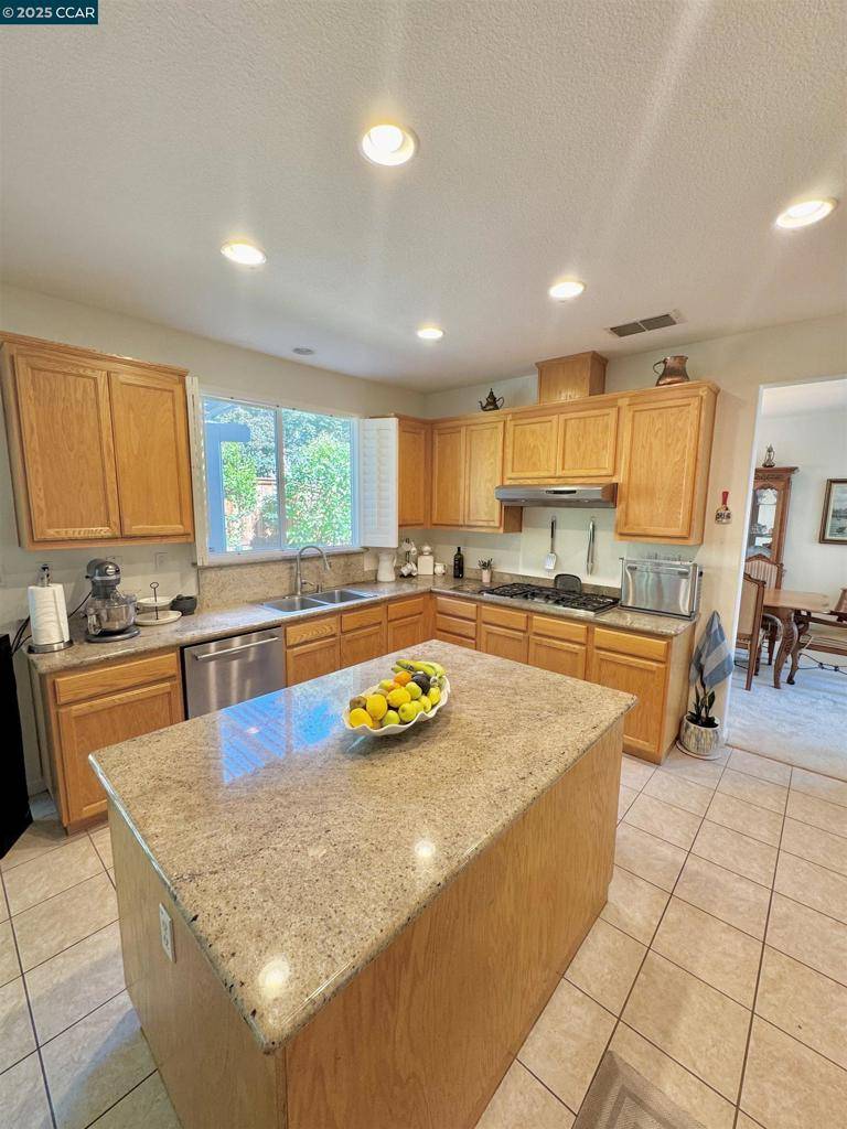 Fairfield, CA 94533,5114 Rasmussen Way
