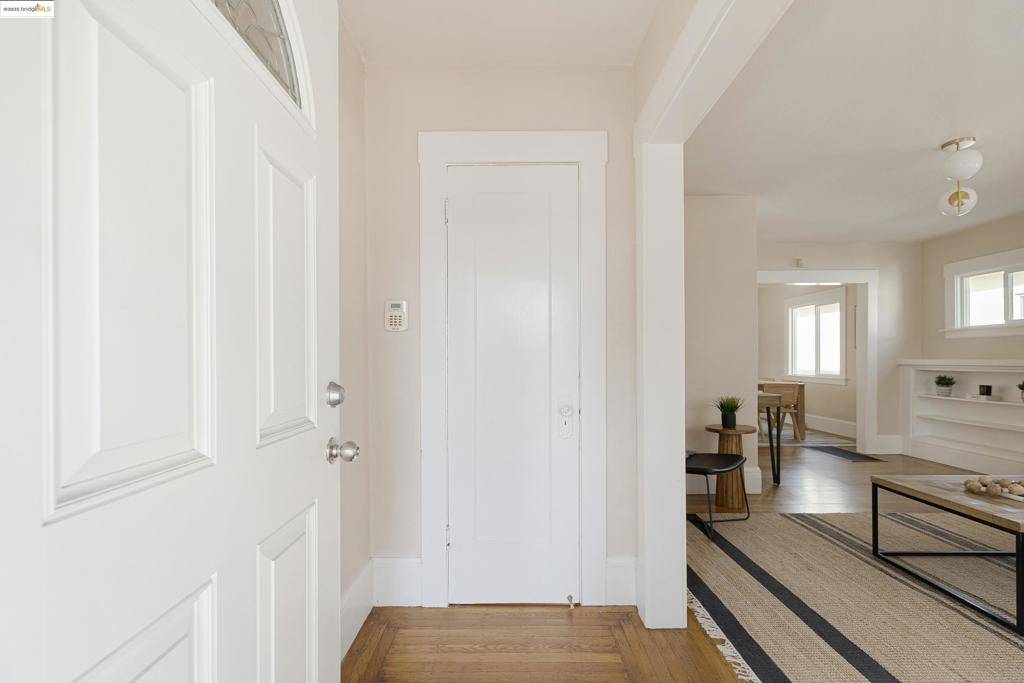 Berkeley, CA 94703,1505 Tyler St