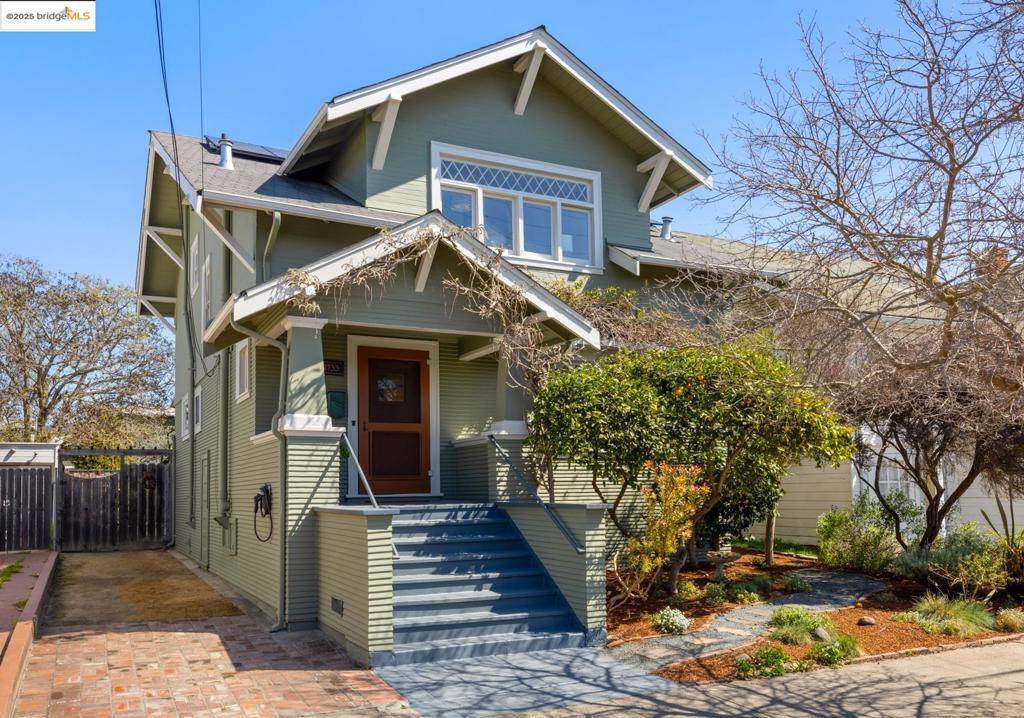 Berkeley, CA 94702,2733 Dohr St