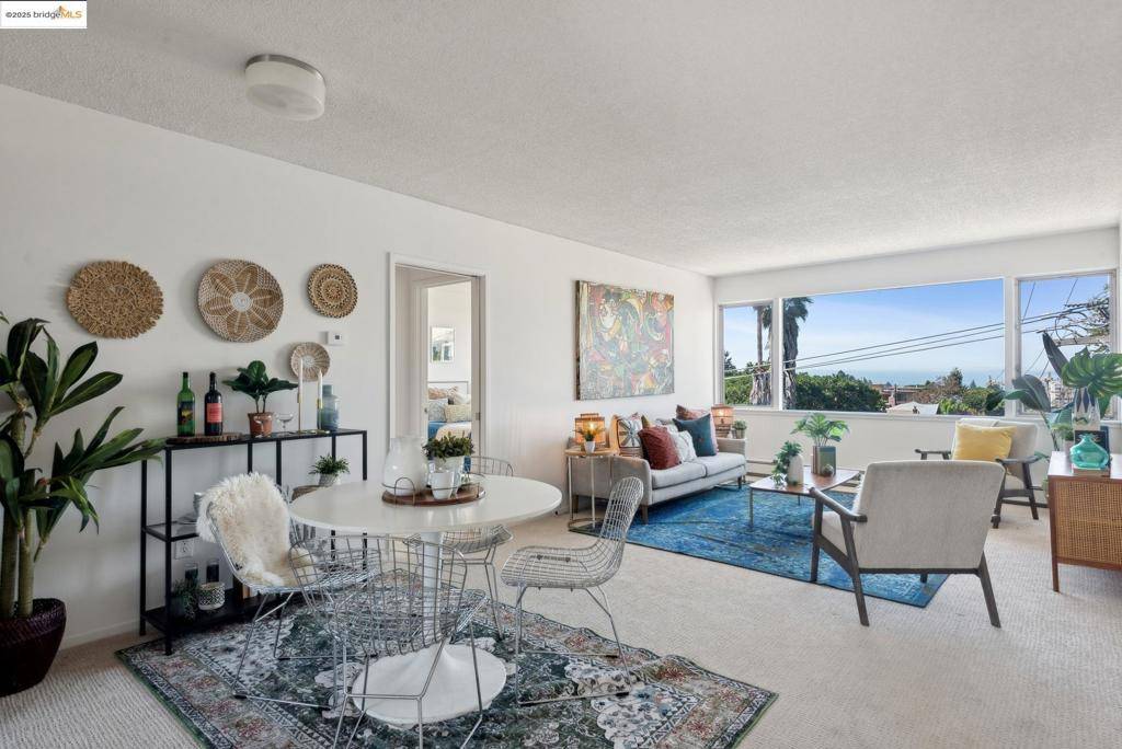 Berkeley, CA 94704,2601 College Ave #308