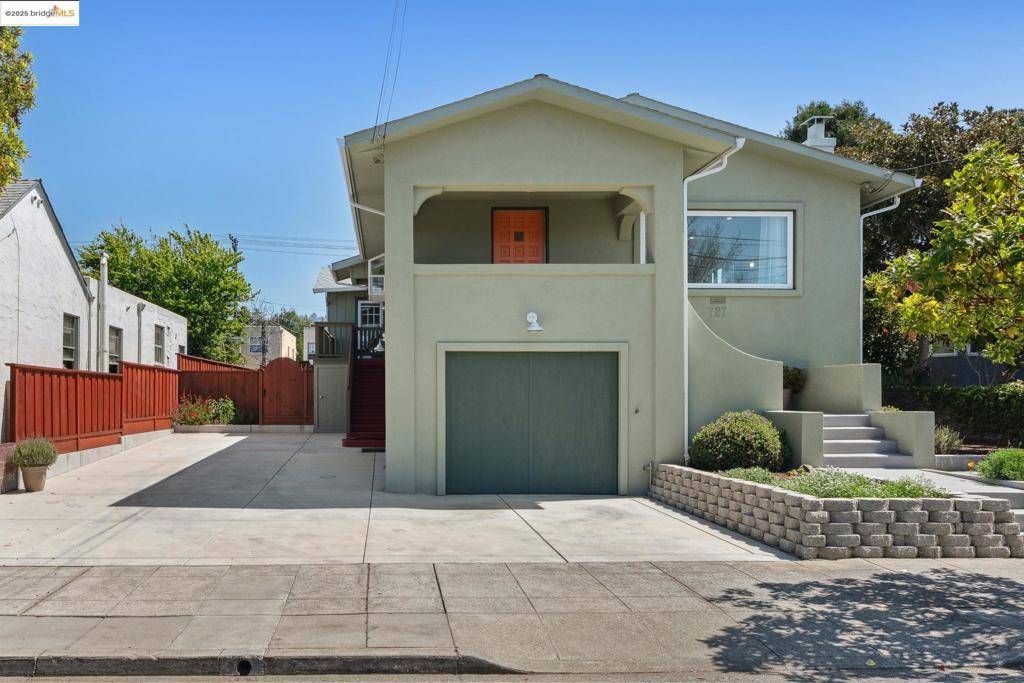 Albany, CA 94706,727 Cornell Ave
