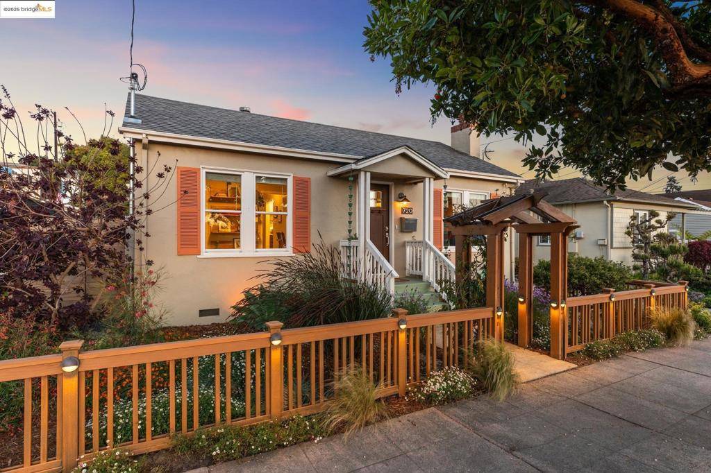 Richmond, CA 94805,720 35Th St