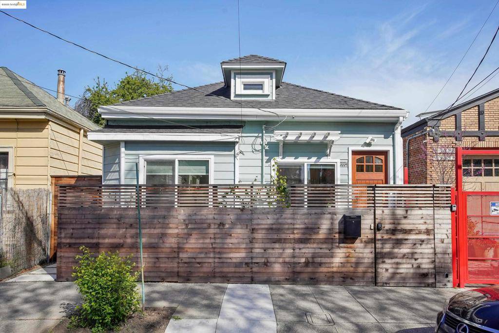 Oakland, CA 94608,3334 Magnolia St