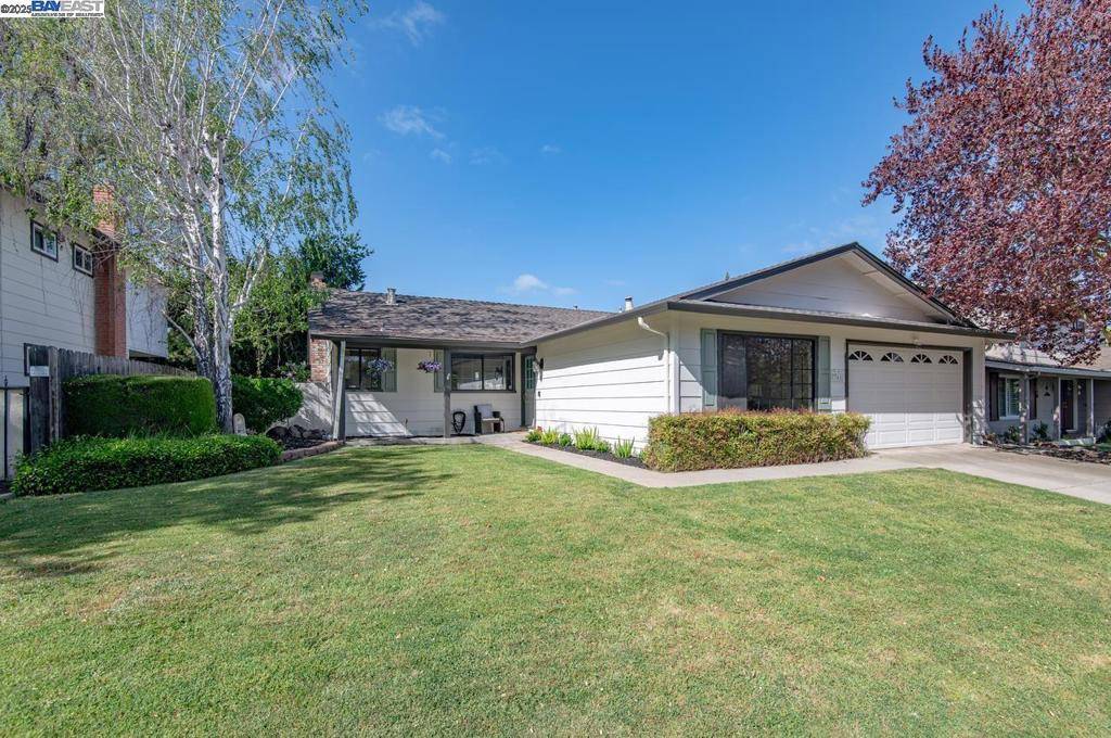 Pleasanton, CA 94588,7761 Driftwood Way