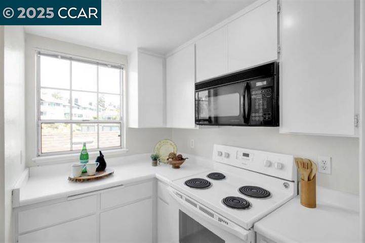 565 Lori Dr Benicia, CA 94510