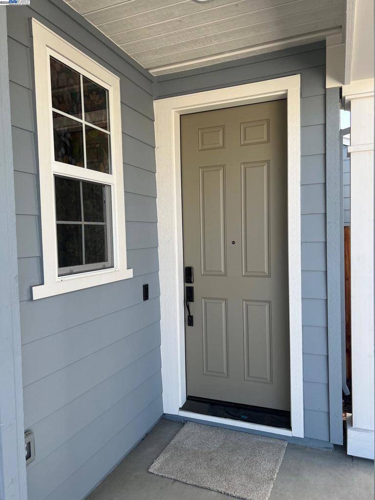 Marina, CA 93933,Address not disclosed