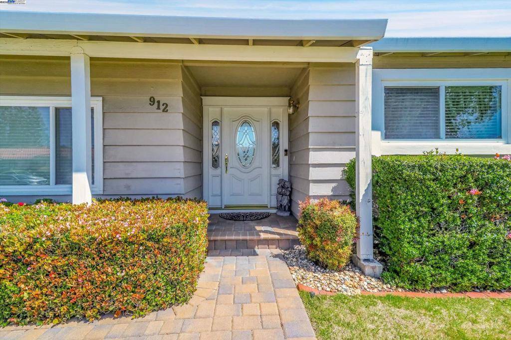 Walnut Creek, CA 94598,912 Kane Cir