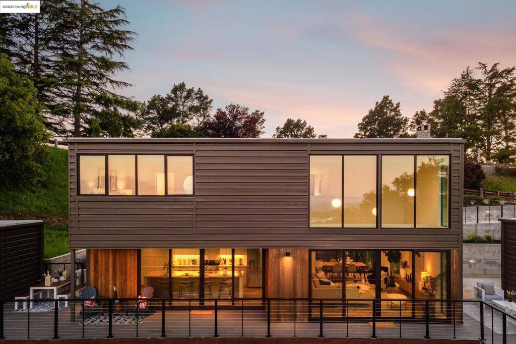 Orinda, CA 94563,65 Donald Dr