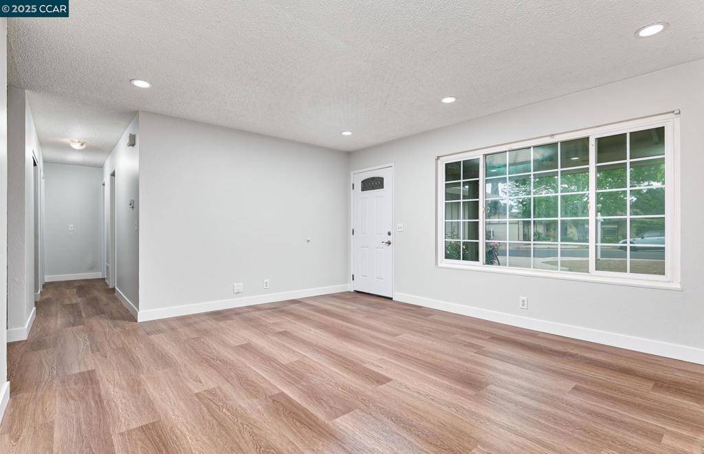 Antioch, CA 94509,2120 Washington Way