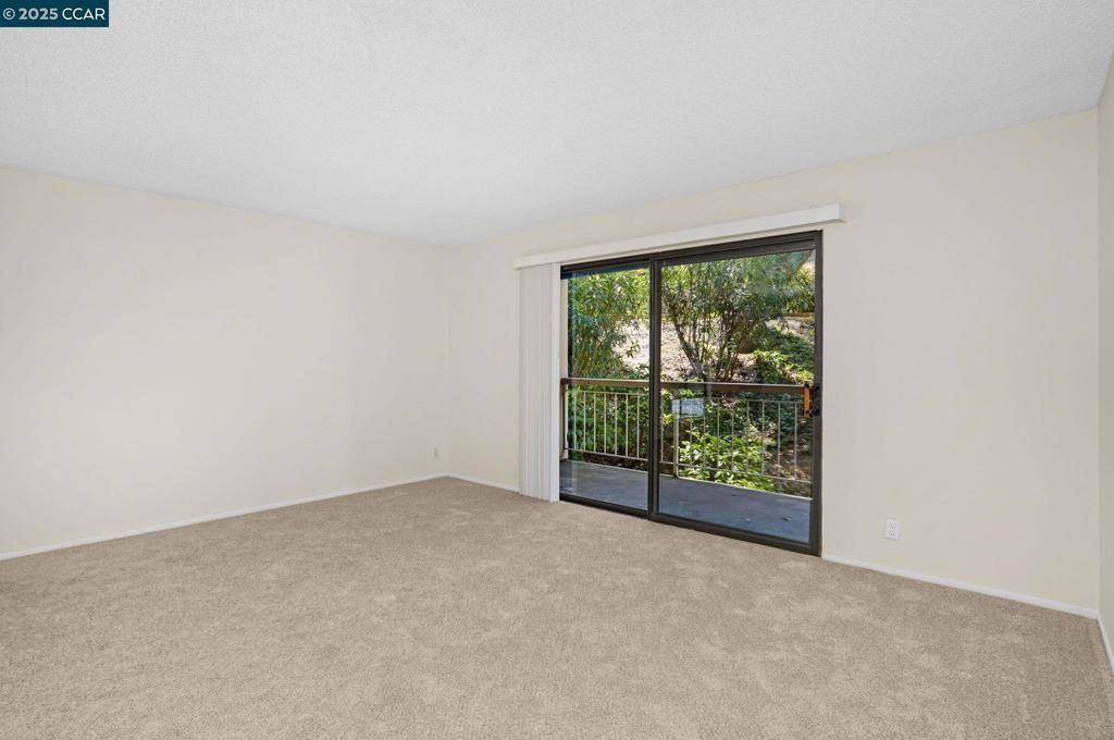 Walnut Creek, CA 94596,300 N Civic Dr #201