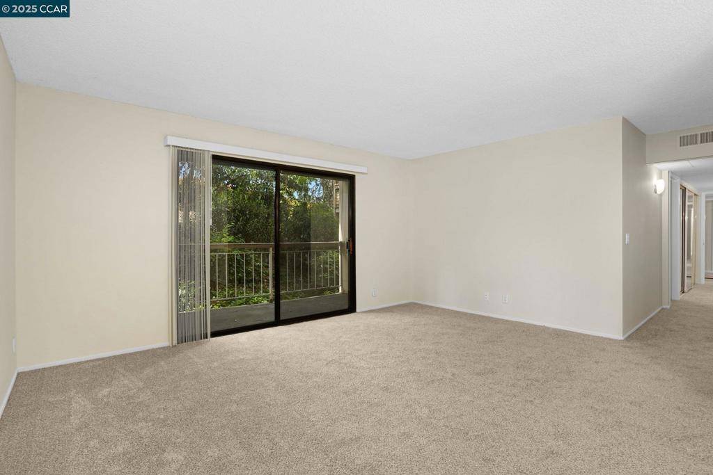 Walnut Creek, CA 94596,300 N Civic Dr #201