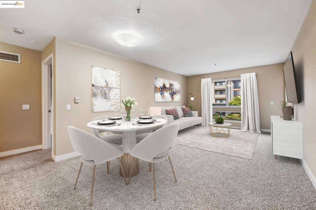 Emeryville, CA 94608,6400 Christie Ave #5211
