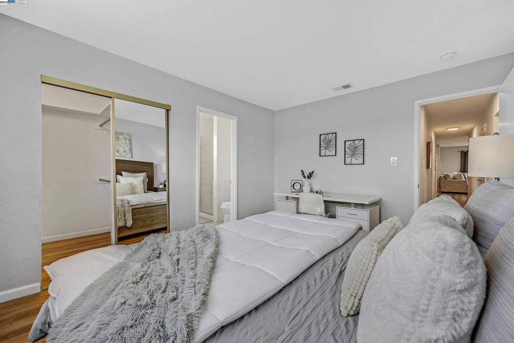 19464 Yuma St Castro Valley, CA 94546