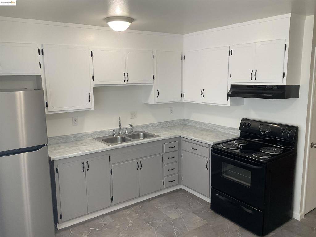 Antioch, CA 94509,234 Crest Street